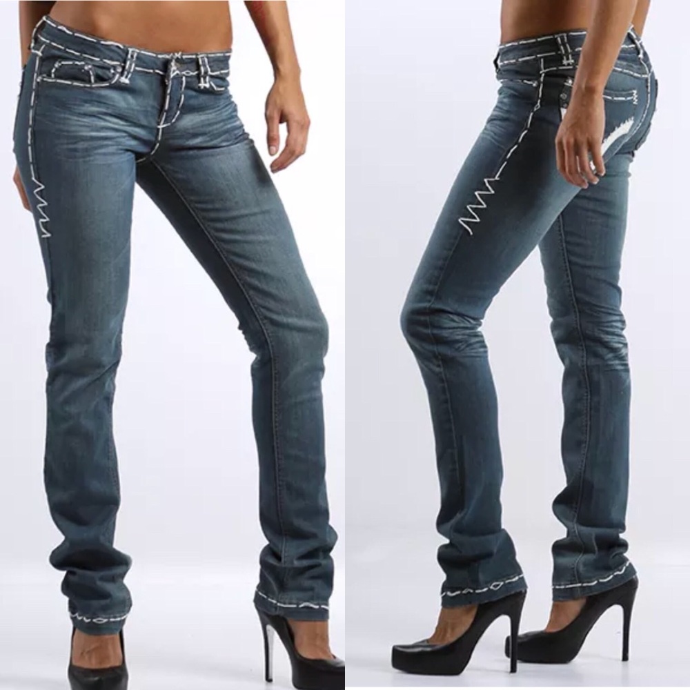 CLASH  Jeans
